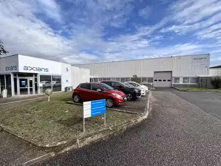 vente local d’activités 2600m²