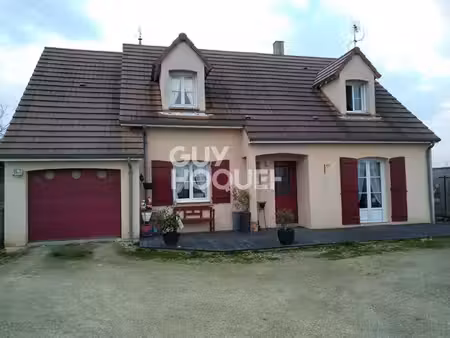 maison familiale 5 pièces -119m² - terrain clos et arboré de 1113m² -
