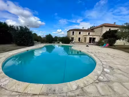 vente maison 9 pièces 356 m² à larroque-saint-sernin (32410)  650 000 €