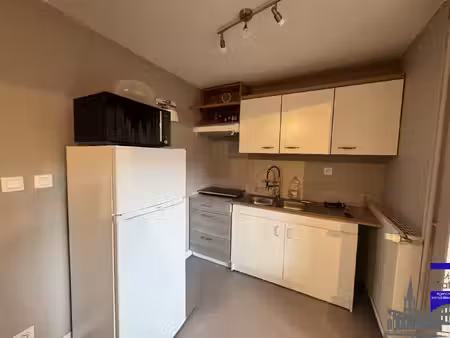 location appartement 1 pièce 38m² lapleau 19550