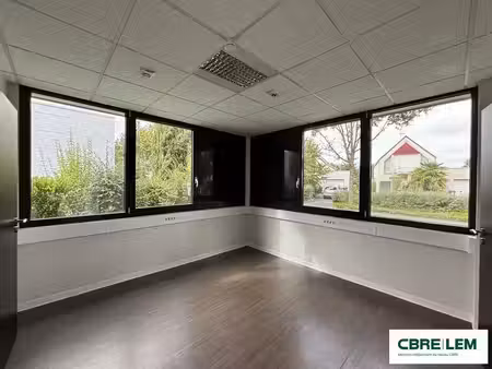 location bureaux louvigny 14111 141m²