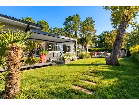vente maison 5 pièces 167 m² à ares (33740)  669 000 €