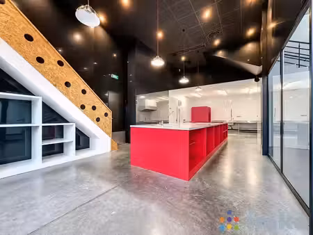vente locaux professionnels 250 m² à croix (59170)  465 450 €