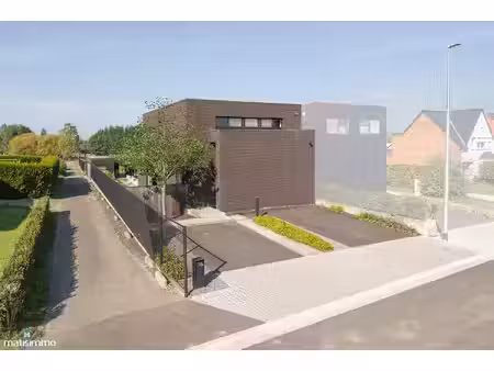 huis te koop in diepenbeek met 3 slaapkamers