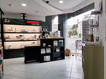location locaux professionnels 3 pièces 55 m² à merdrignac (22230)  213 €
