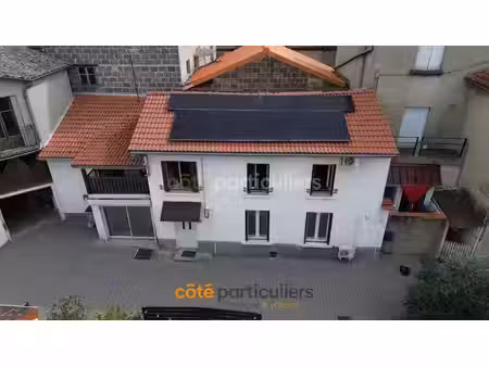 vente maison 8 pièces 147 m² à puy-guillaume (63290)  150 000 €