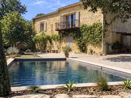 ancienne bergerie entièrement restaurée de 227 m² habitables sur terrain de plus de 3000 m