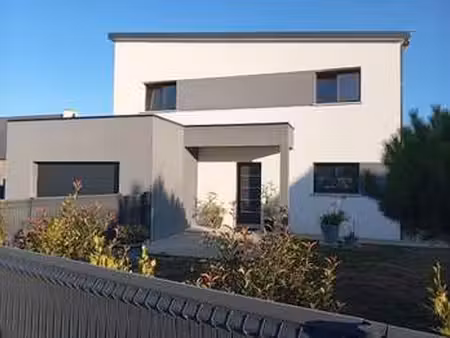 vente maison à dinan (22100) : à vendre / 138m² dinan