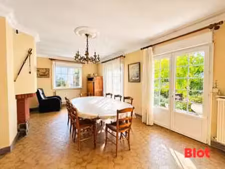 vente maison à saint-malo (35400) : à vendre / 217m² saint-malo
