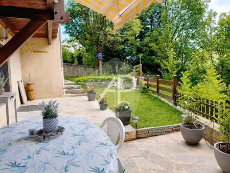 t2 cabine avec jardin