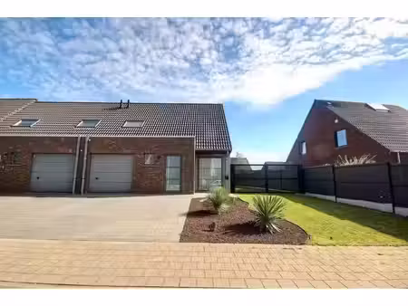 maison à vendre avec garage et terrasse   luingne (vbe79783)