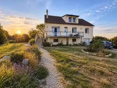 vente maison 6 pièces 140.2 m² à crozant (23160)  158 000 €