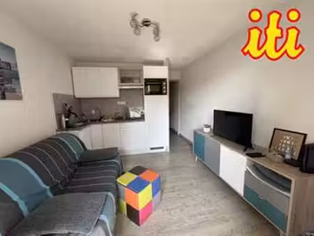 vente appartement 2 pièces bord de mer aux sables-d'olonne (85100) : à vendre 2 pièces bor