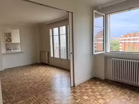 location appartement 3 pièces 74.51 m² à paris 16ème (75016)  2 330 €