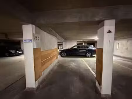 vente garage et parking à angers centre (49000) : à vendre / 8m² angers centre