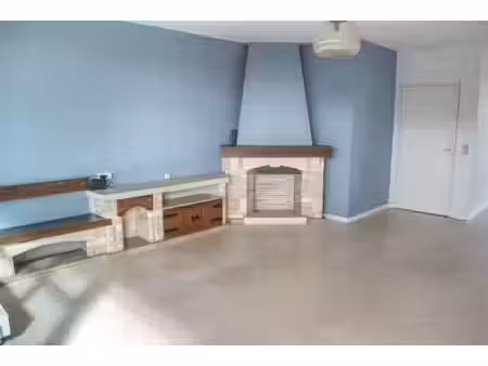 appartement 2 chambres jambes  luminex  balcon