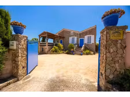 villa de luxe à vendre à pietrosella