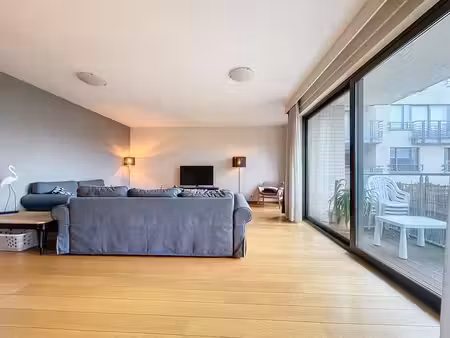 appartement +/-114m²- 2 ch + terrasse + possibilité parking