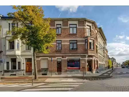 opbrengsteigendom met 3 entiteiten op topligging in wilrijk