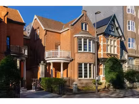 projet de rénovation unique dans le quartier de pulhof