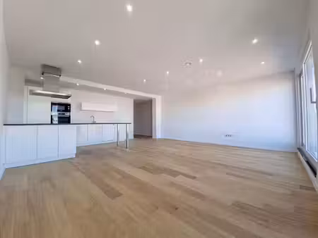 tour&taxis: superbe appartement - 2 chambres