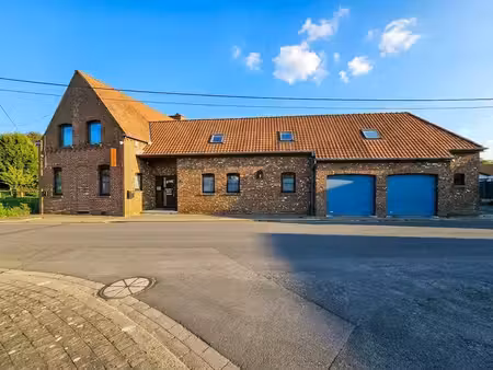 somptueuse villa contemporaine aux prestations haut de gamme