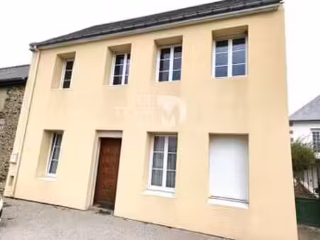 vente maison aux chapelles (53250) : à vendre / 88m² les chapelles