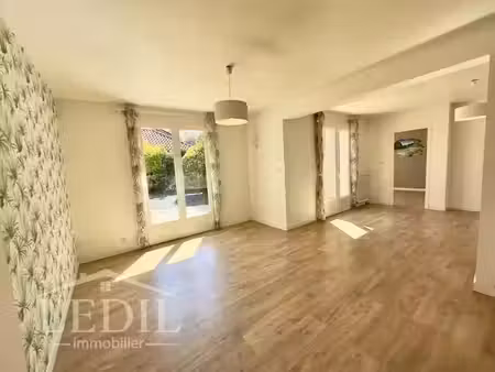 vente maison 6 pièces 144.09 m² à tarbes (65000)  219 000 €