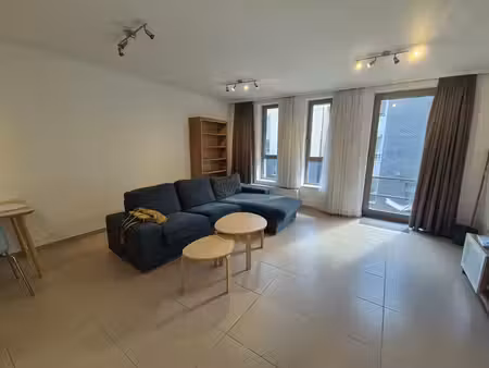 etterbeek: 2016  peb b  small terrasse  2bdr/2bth