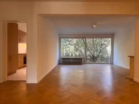 molière: appart rénové 102m²  2ch  2sdb  terrasse  parking
