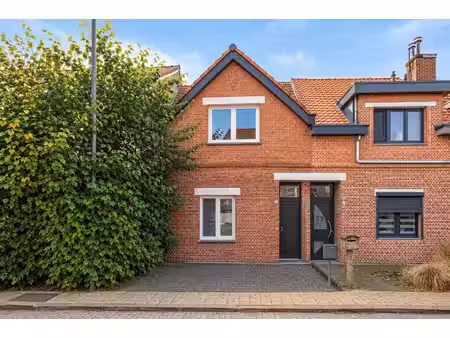 huis te koop in kapellen met 3 slaapkamers