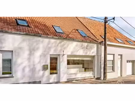 usage mixte à vendre à aalbeke pour € 178.000 avec 4 chambres à coucher