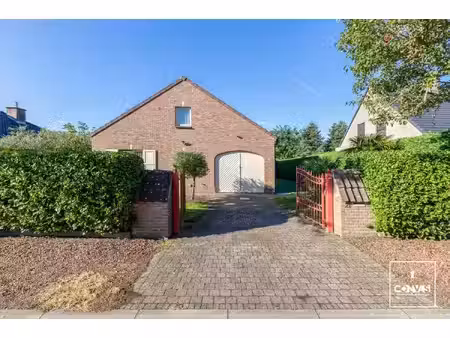 huis te koop in lievegem met 3 slaapkamers