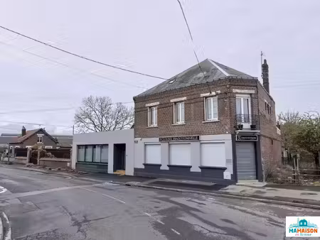 chaulnes  immeuble 365 m2  ancien bar/restaurant 258 m2 + logeme