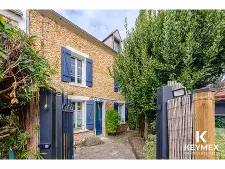 ennery maison à 4mn du coeur de village 112m² 122 utile  6 piéces  4/5 chambres jardinet c