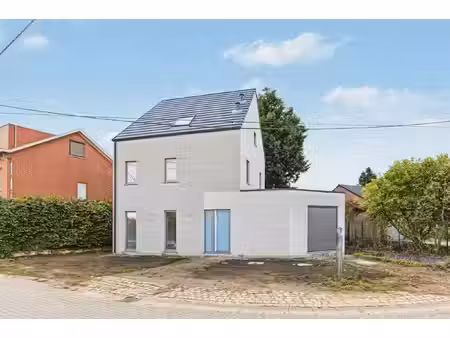 huis te koop in hombeek met 4 slaapkamers