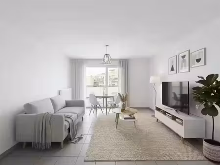 à vendre — bron | t2 lumineux avec terrasse  garage fermé