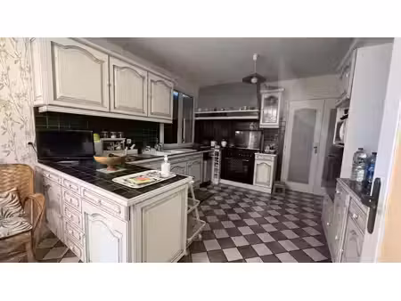 vente maison 4 pièces 120 m² à dorat (63300)  240 000 €