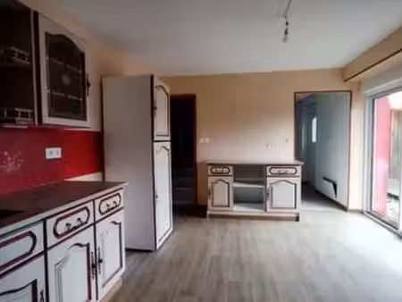 vente maison à sainte-florence (85140) : à vendre / 110m² sainte-florence