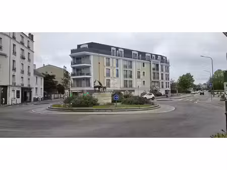 local commercial maisons laffitte