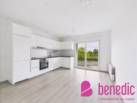 morsbach : appartement f4 avec terrasse  jardin et ascenseur
