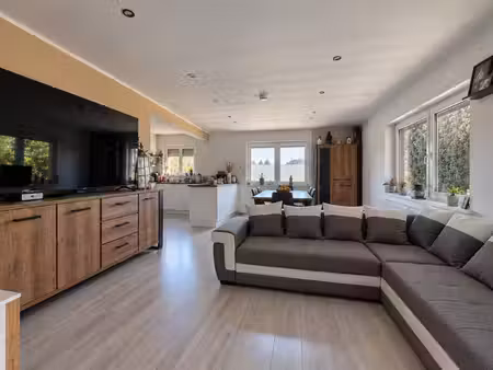 villa de 3 chambres à neufvilles