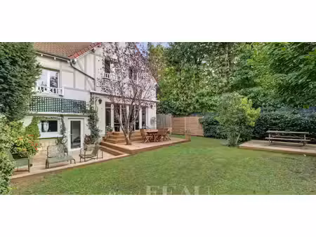 maison avec jardin et terrasse la celle-saint-cloud (78)