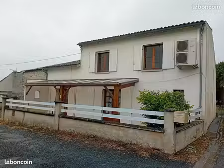 maison individuelle avec terrain et dépendances