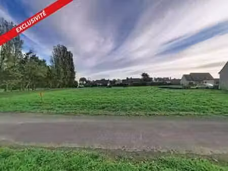 vente terrain à plonévez-porzay (29550) : à vendre / 586m² plonévez-porzay