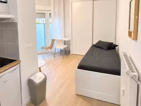 appartement 1 pièce 17 m²