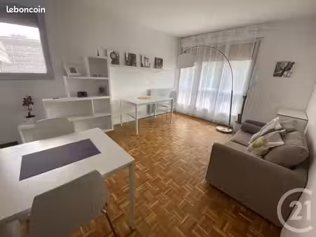 appartement 1 pièce 39 m²