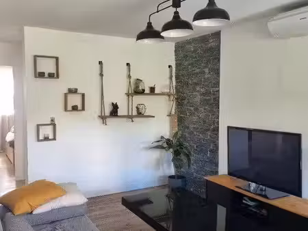 beau t3 avec balcon meublé 60m²