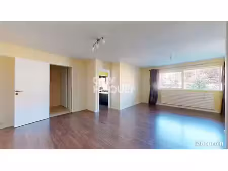 appartement 3 pièces 75 m²