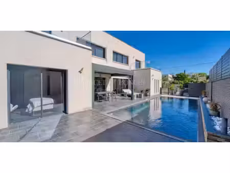 maison avec piscine castelnau-le-lez (34)